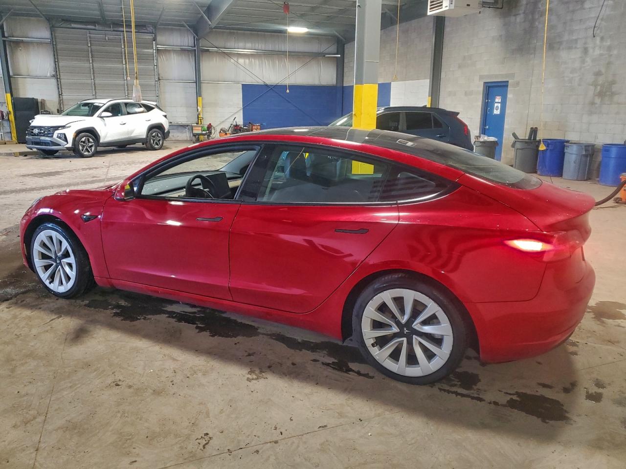 2022 TESLA MODEL 3 photo 2