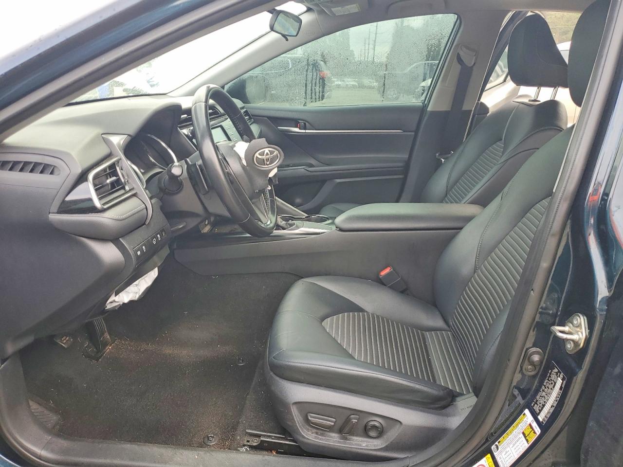 2019 TOYOTA CAMRY L photo 7
