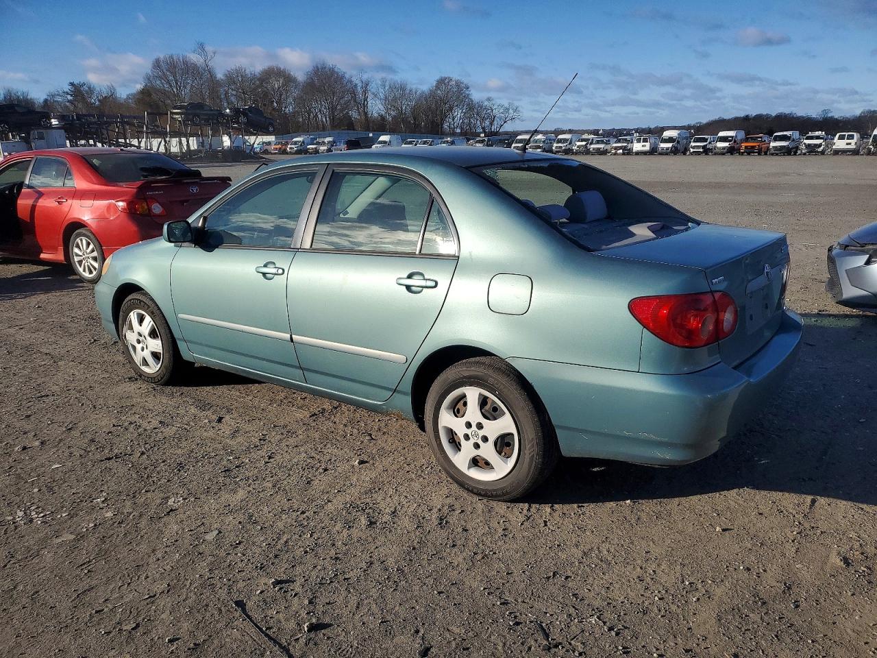 2005 TOYOTA COROLLA CE photo 2