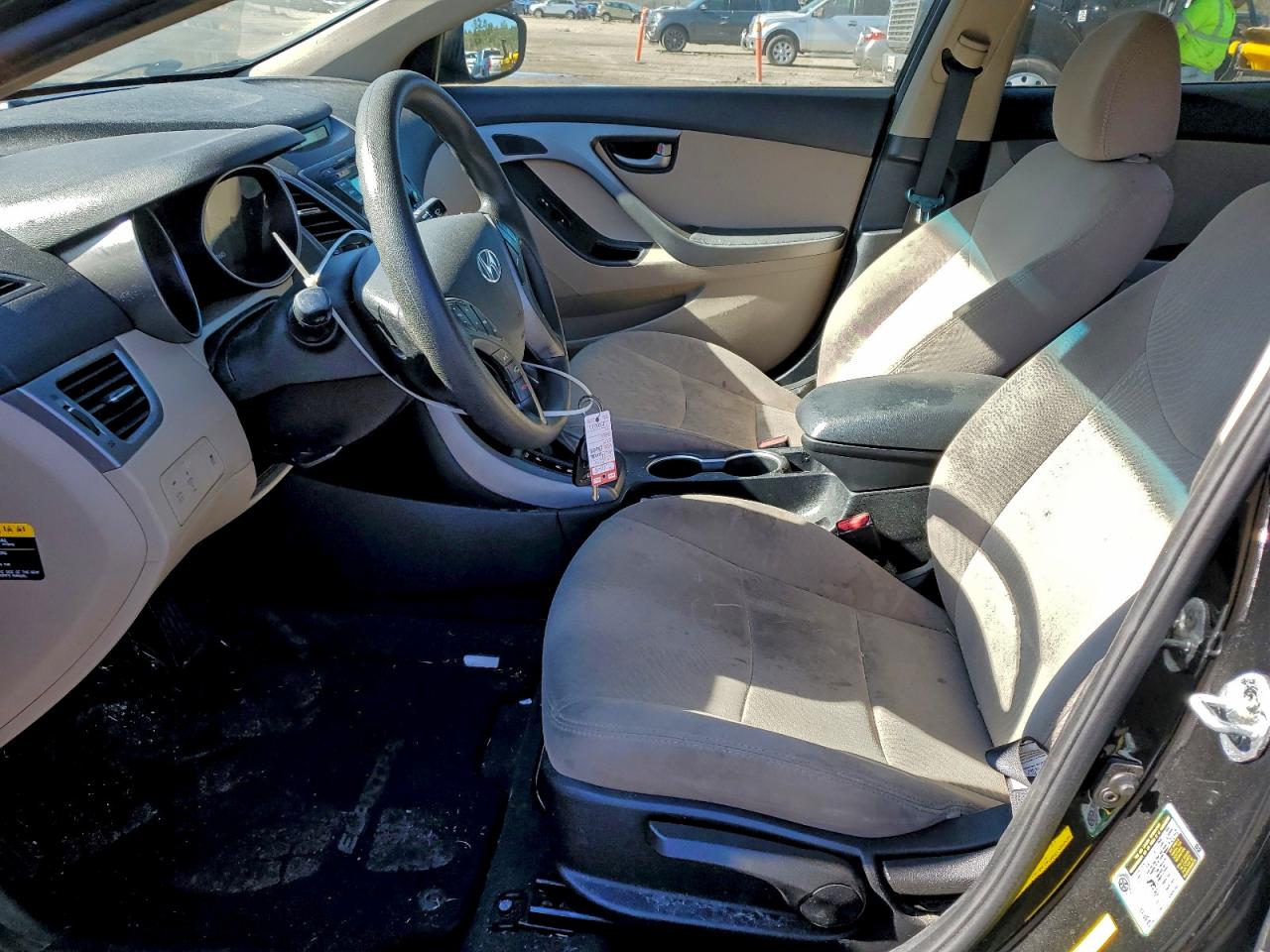 2016 HYUNDAI ELANTRA SE photo 7