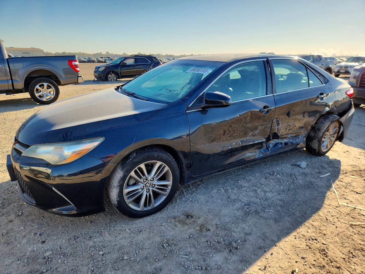 2016 TOYOTA CAMRY