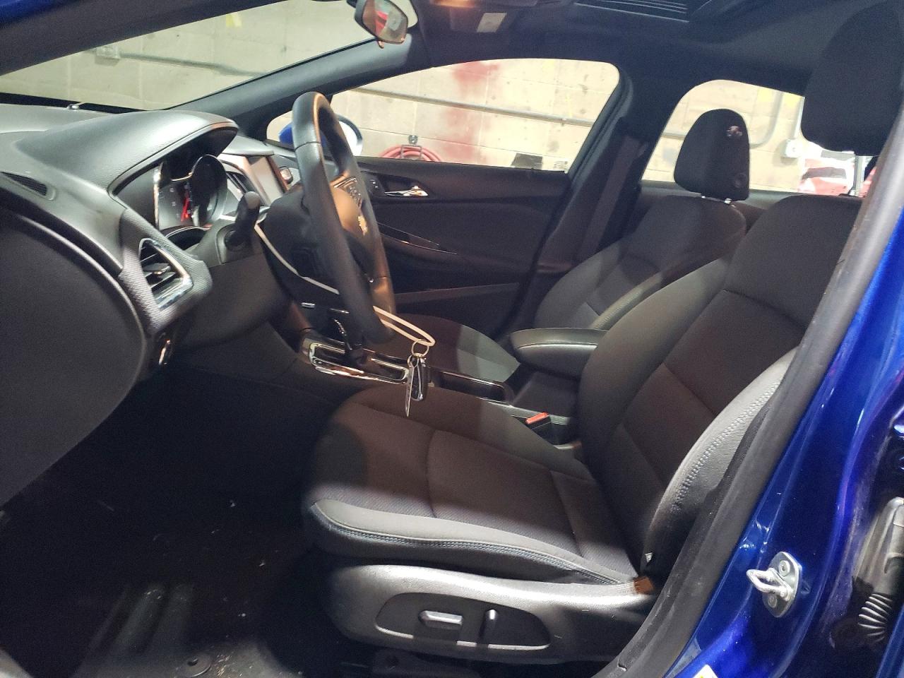 2016 CHEVROLET CRUZE LT photo 13