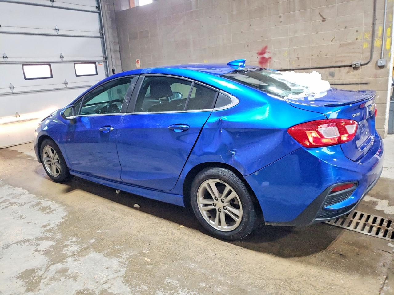 2016 CHEVROLET CRUZE LT photo 3