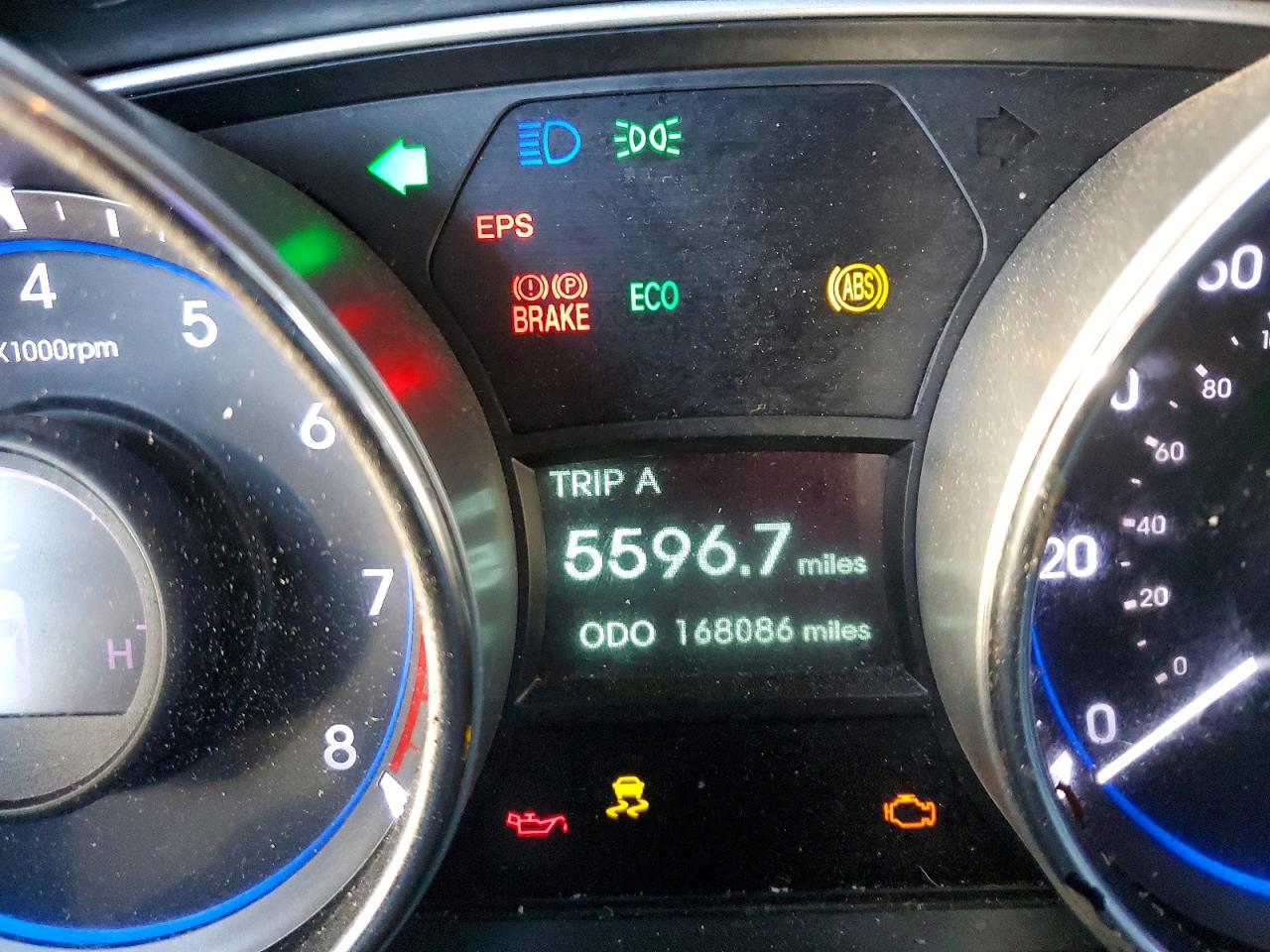 2013 HYUNDAI SONATA SE photo 9