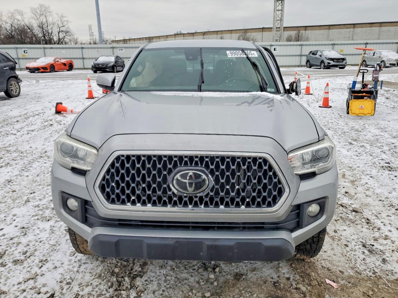 2019 TOYOTA TACOMA DOUBLE CAB photo 9