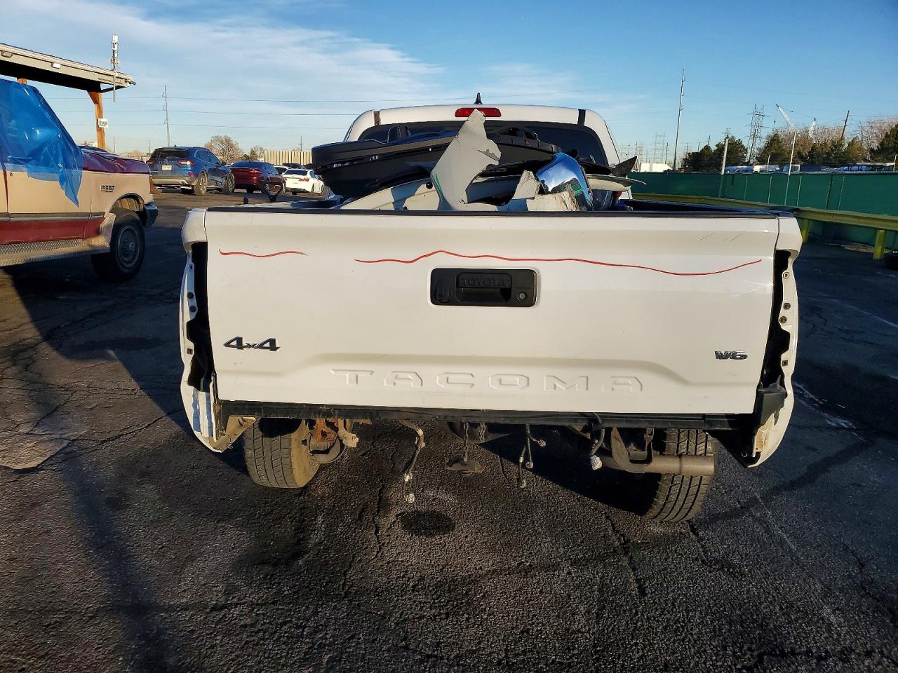2017 TOYOTA TACOMA SR5 V6 photo 6
