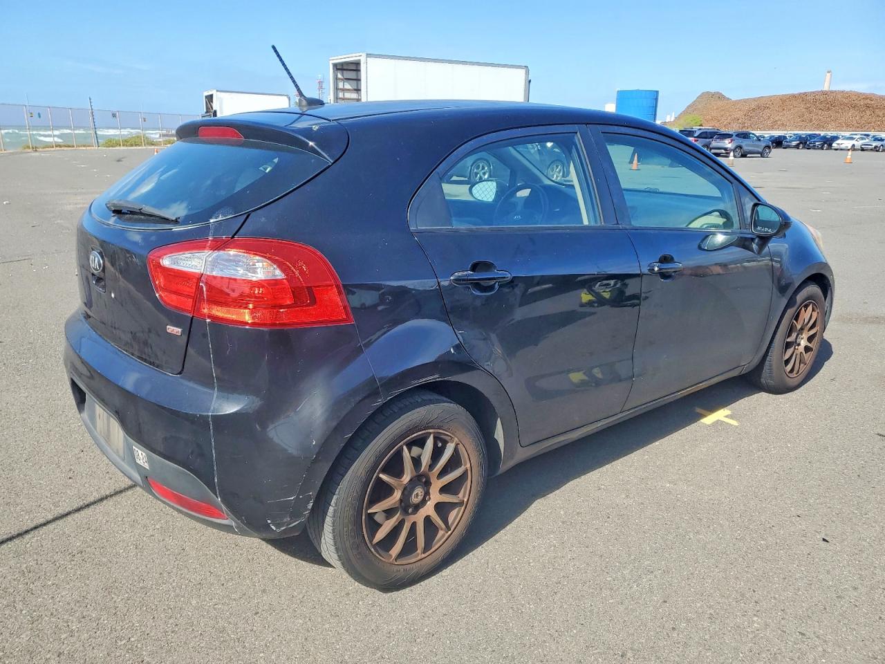 2013 KIA RIO LX photo 3