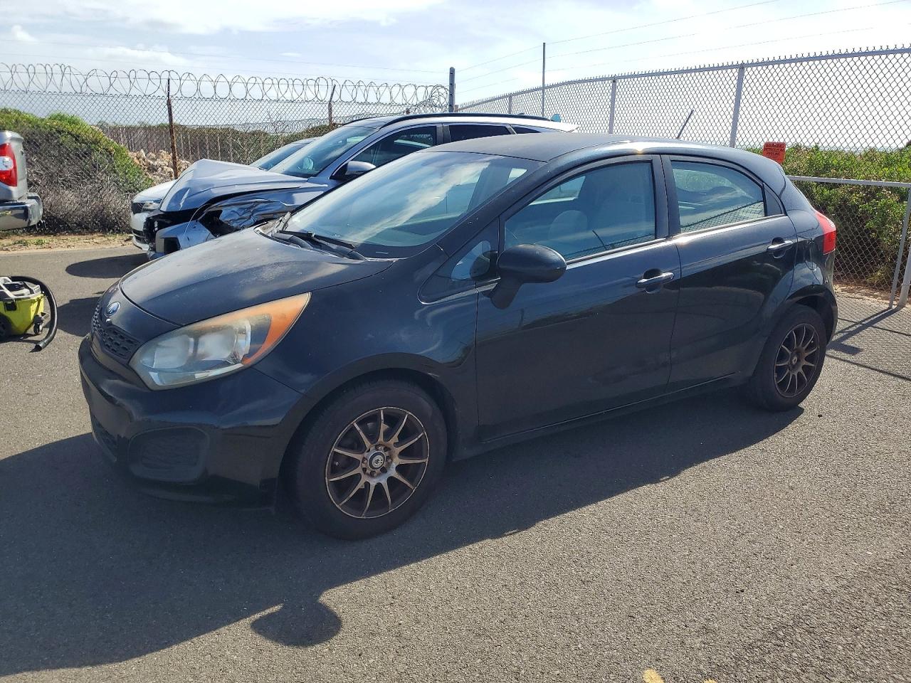 2013 KIA RIO