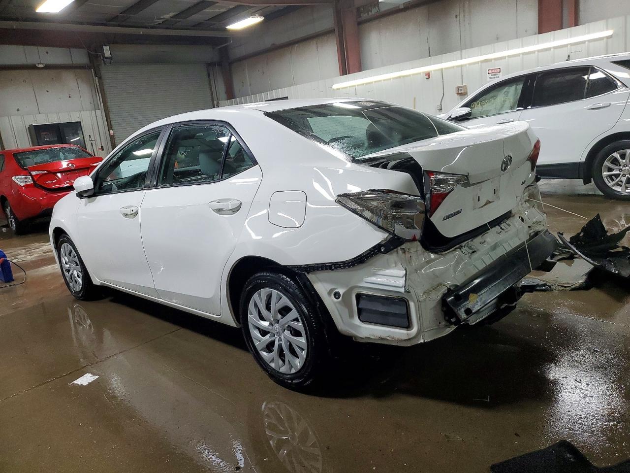 2017 TOYOTA COROLLA L photo 2
