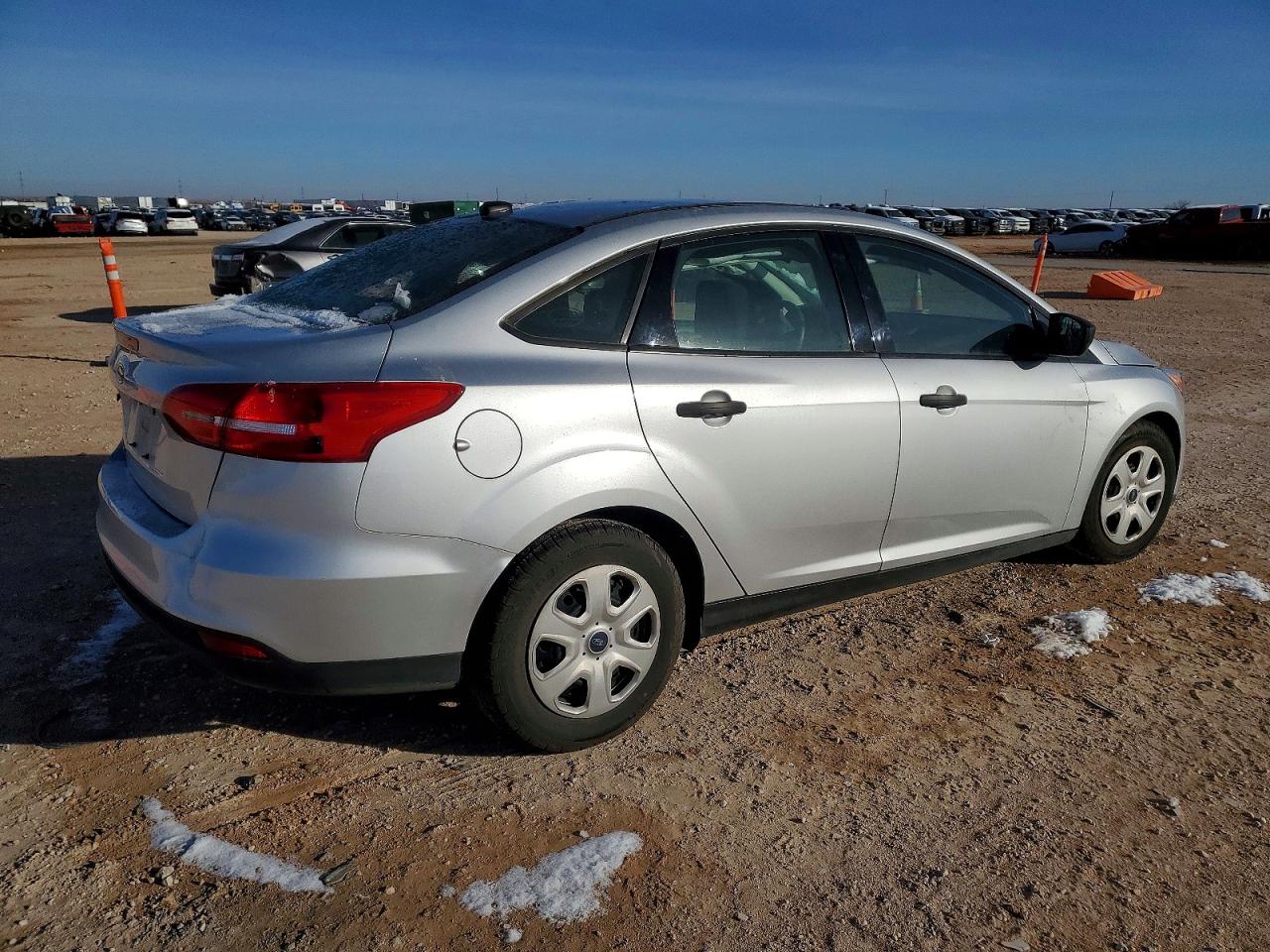 2017 FORD FOCUS S photo 5