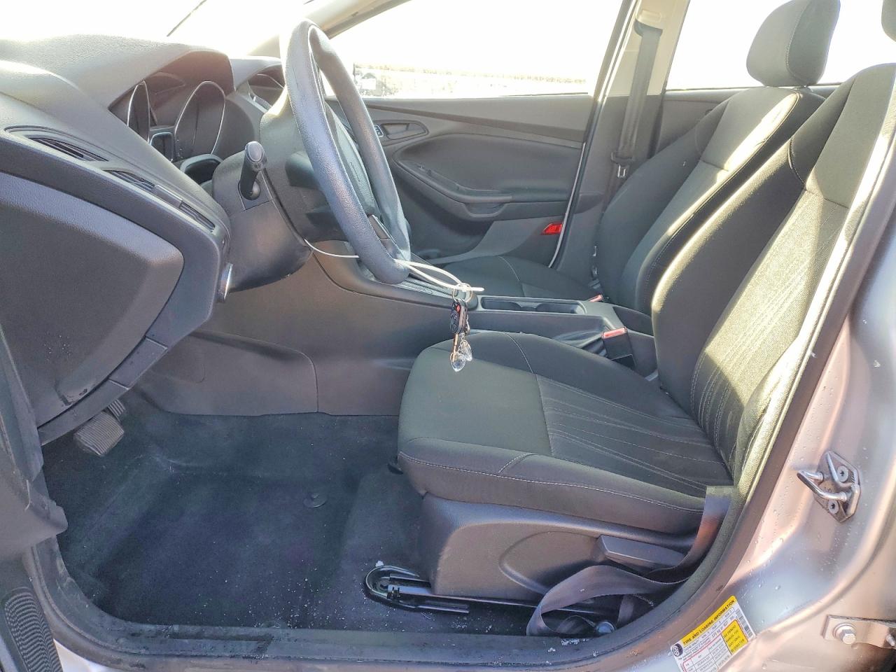 2017 FORD FOCUS S photo 13