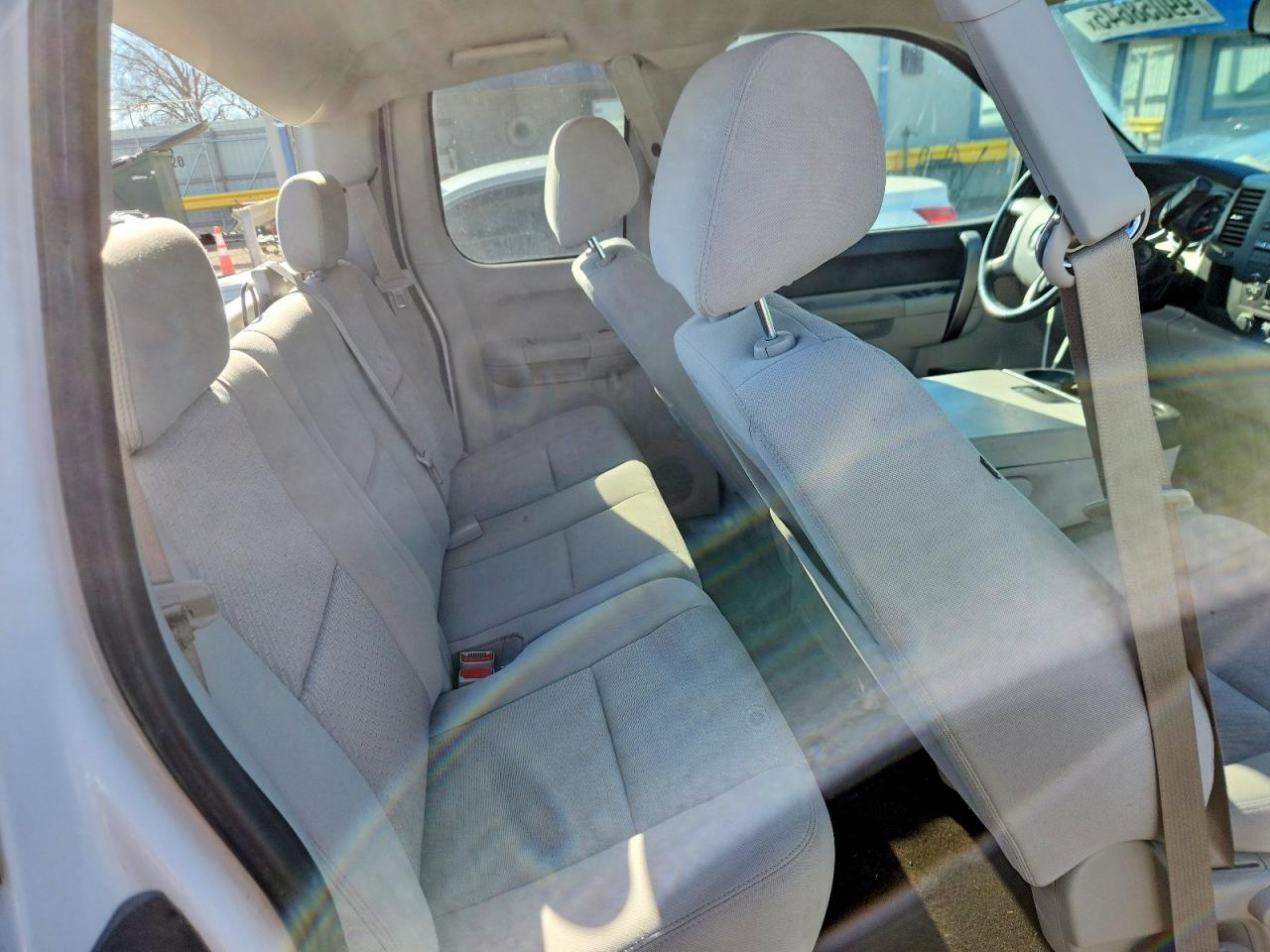 2010 CHEVROLET SILVERADO C1500 LT photo 10