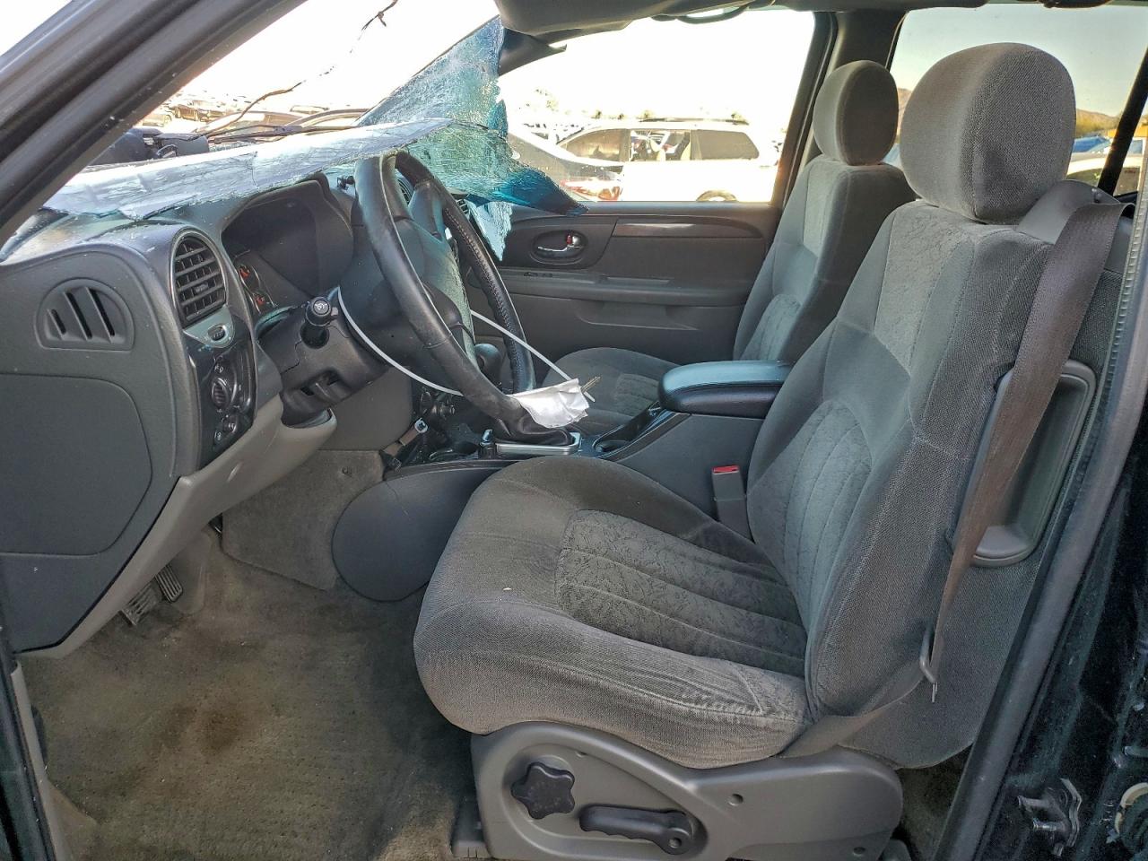 2003 GMC ENVOY XL photo 7