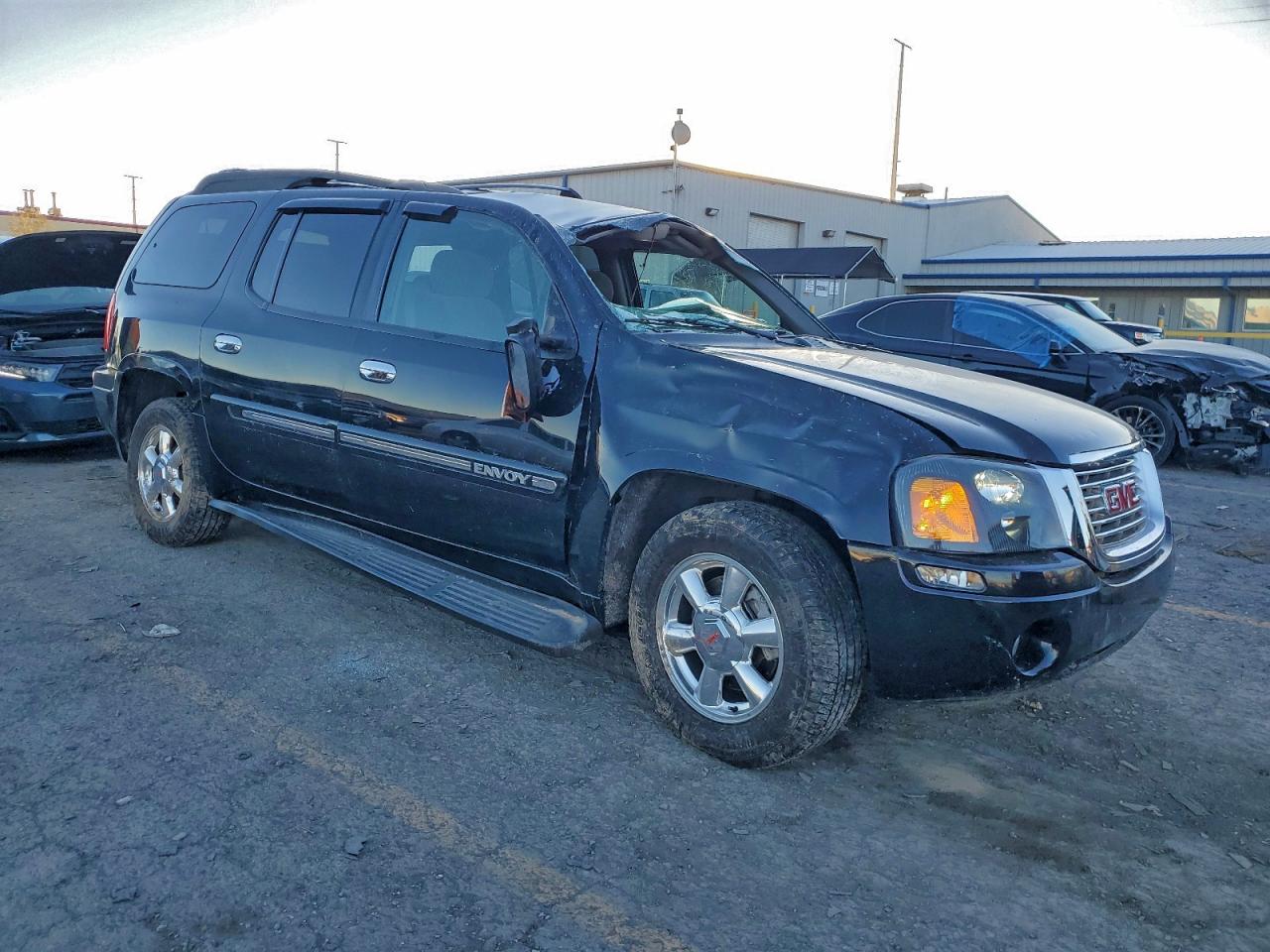 2003 GMC ENVOY XL photo 4