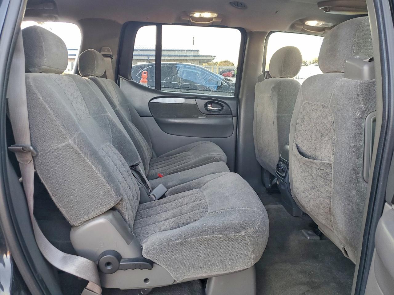 2003 GMC ENVOY XL photo 11
