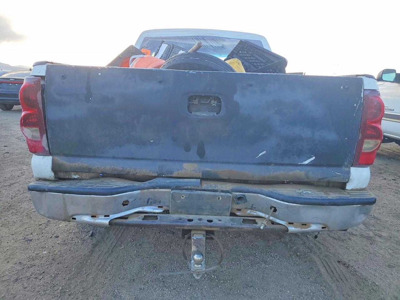 2003 CHEVROLET SILVERADO C1500 photo 11