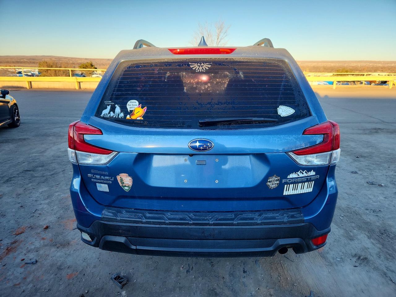 2020 SUBARU FORESTER photo 6