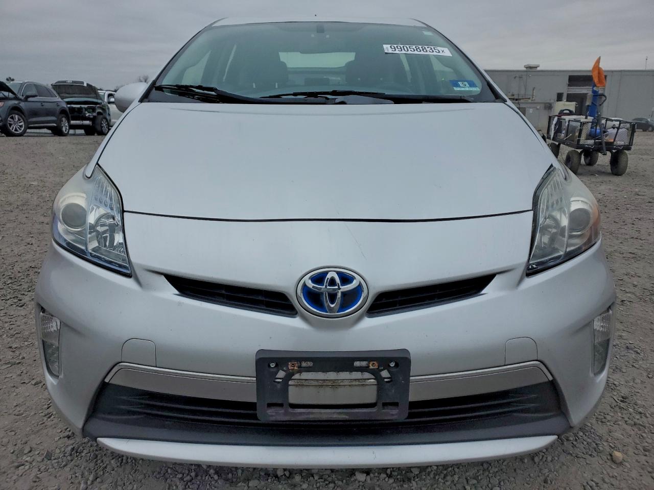 2014 TOYOTA PRIUS PLUG-IN photo 5