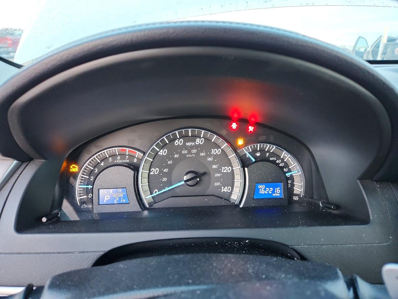 2012 TOYOTA CAMRY BASE photo 9