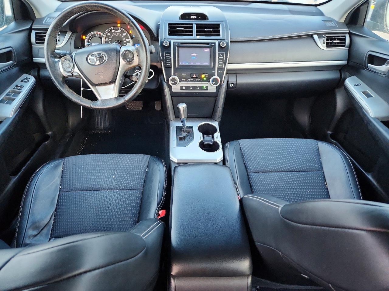 2012 TOYOTA CAMRY BASE photo 8