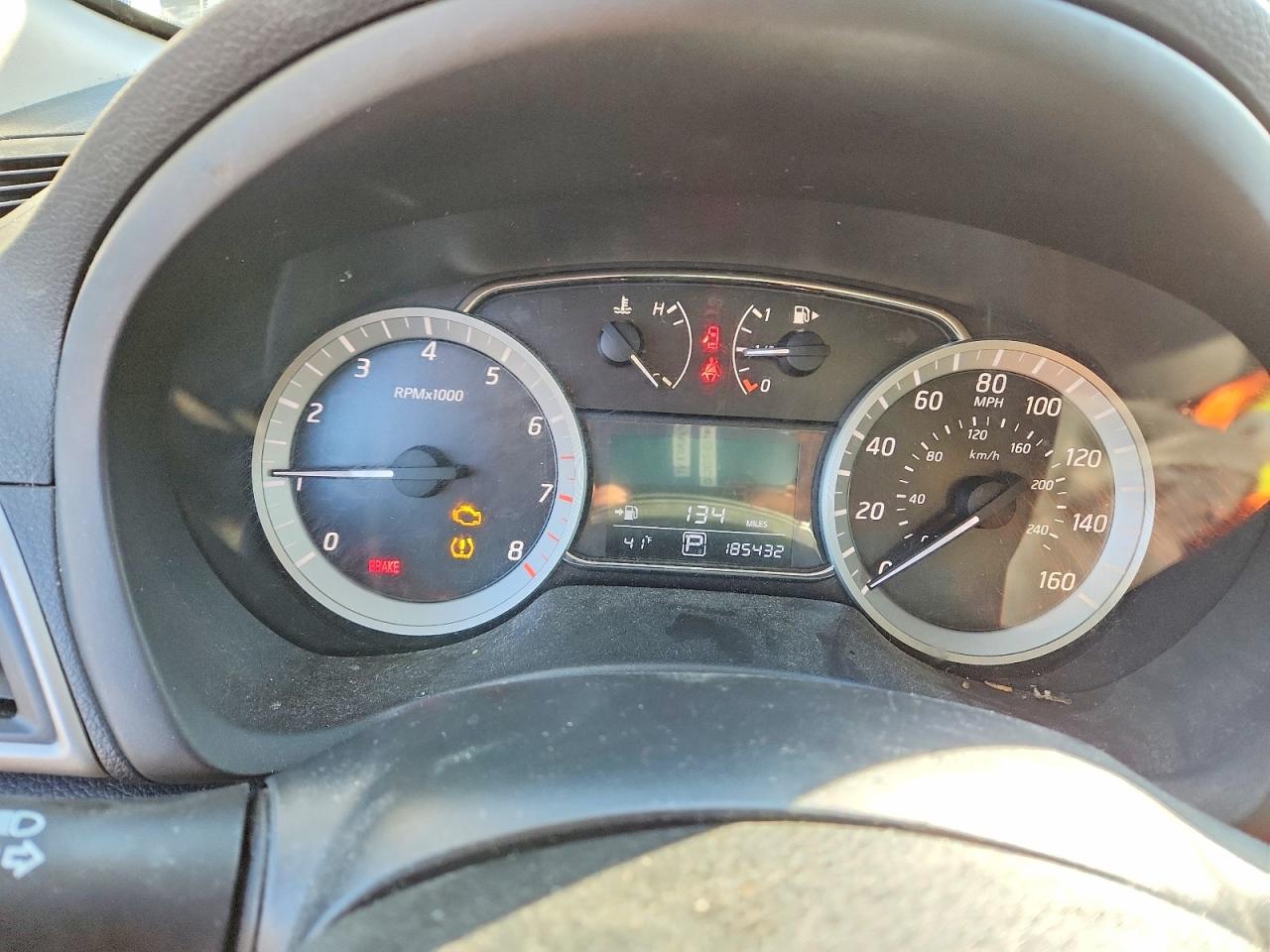 2014 NISSAN SENTRA S photo 17