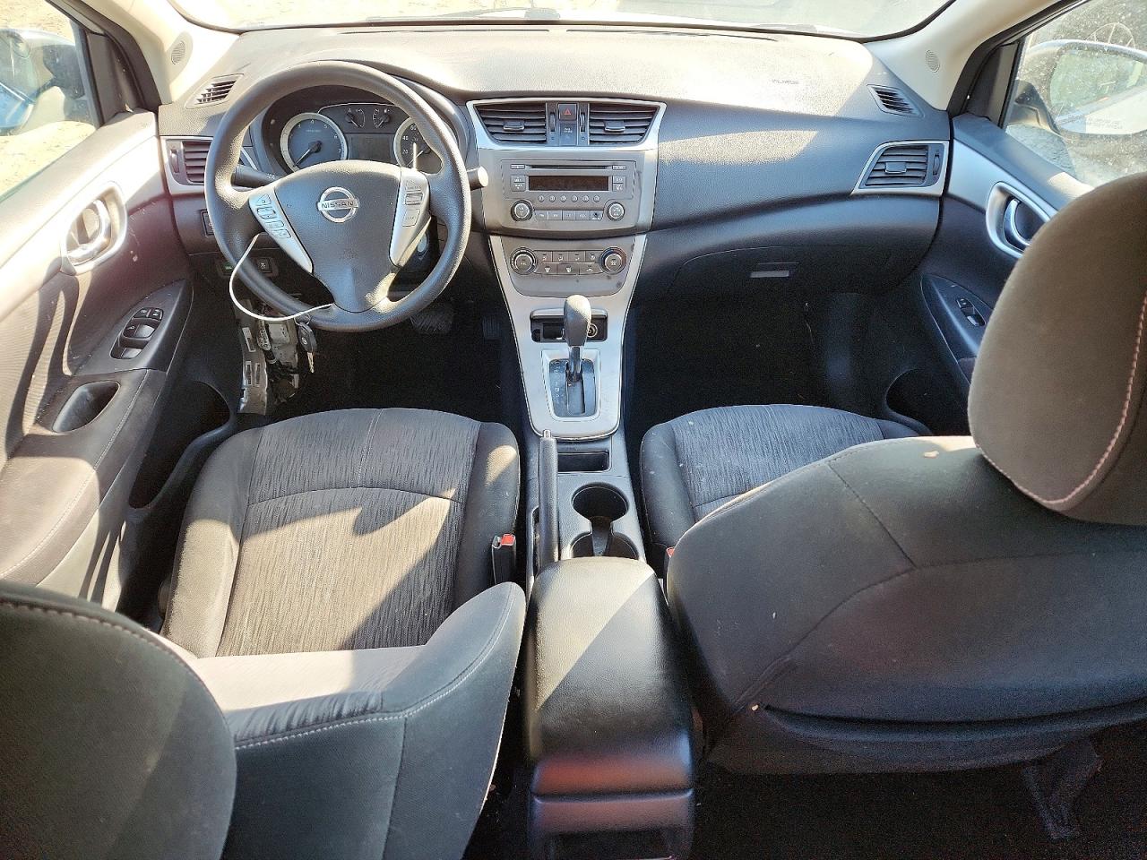 2014 NISSAN SENTRA S photo 15