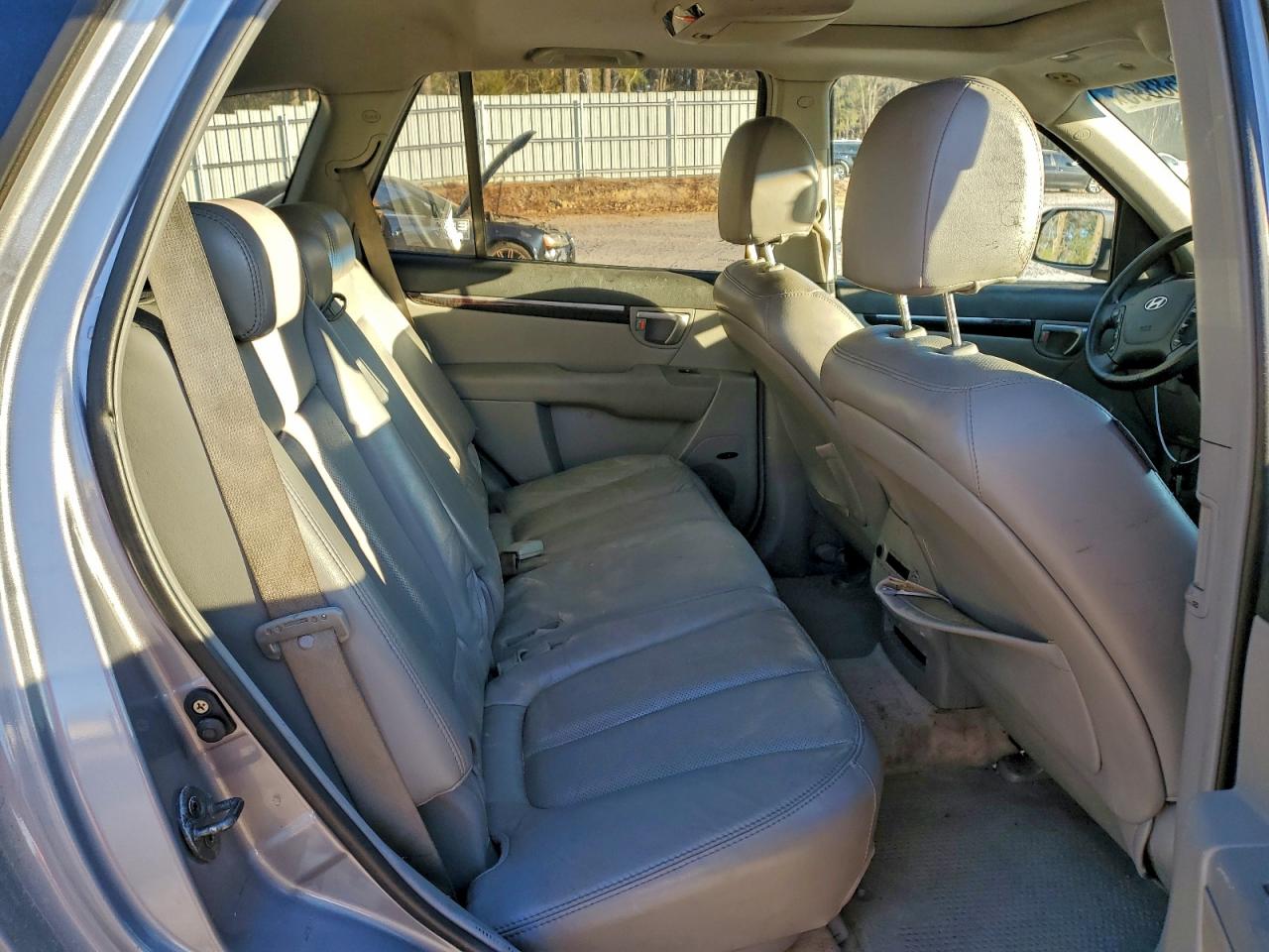 2007 HYUNDAI SANTA FE SE photo 10