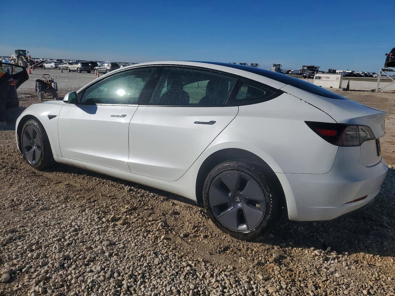 2023 TESLA MODEL 3 photo 2
