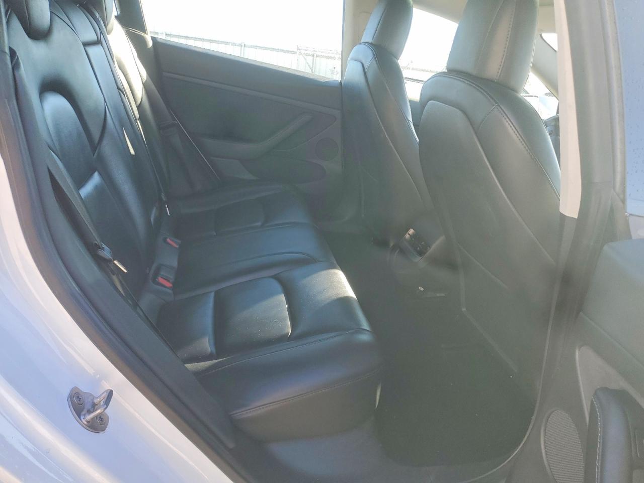 2023 TESLA MODEL 3 photo 10