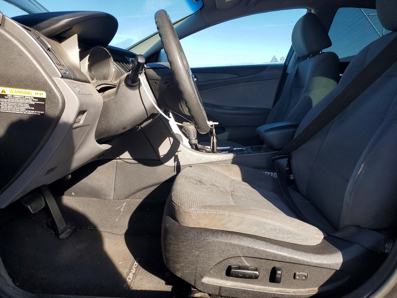 2013 HYUNDAI SONATA GLS photo 7
