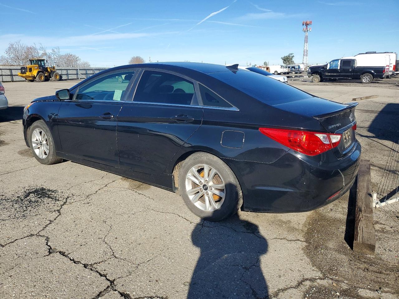 2013 HYUNDAI SONATA GLS photo 2