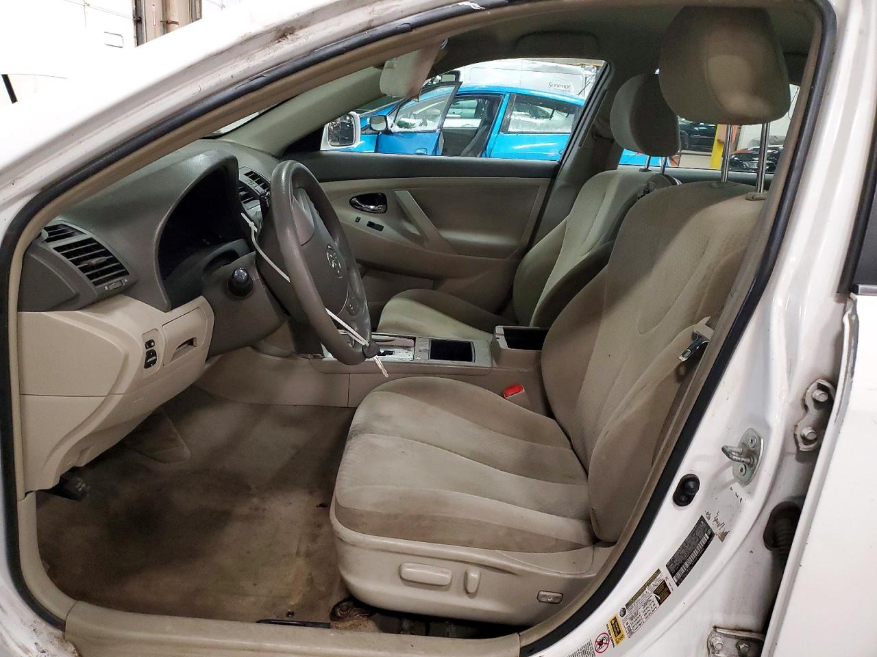 2009 TOYOTA CAMRY BASE photo 7