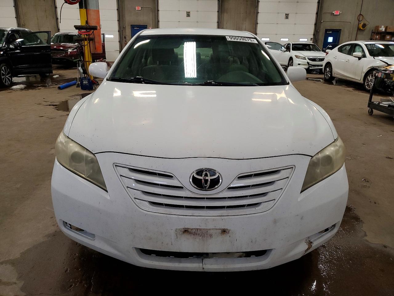 2009 TOYOTA CAMRY BASE photo 5