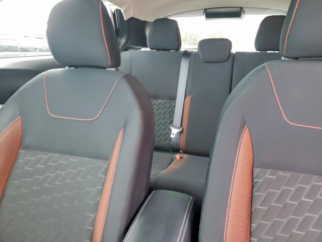 2023 NISSAN KICKS SR photo 10