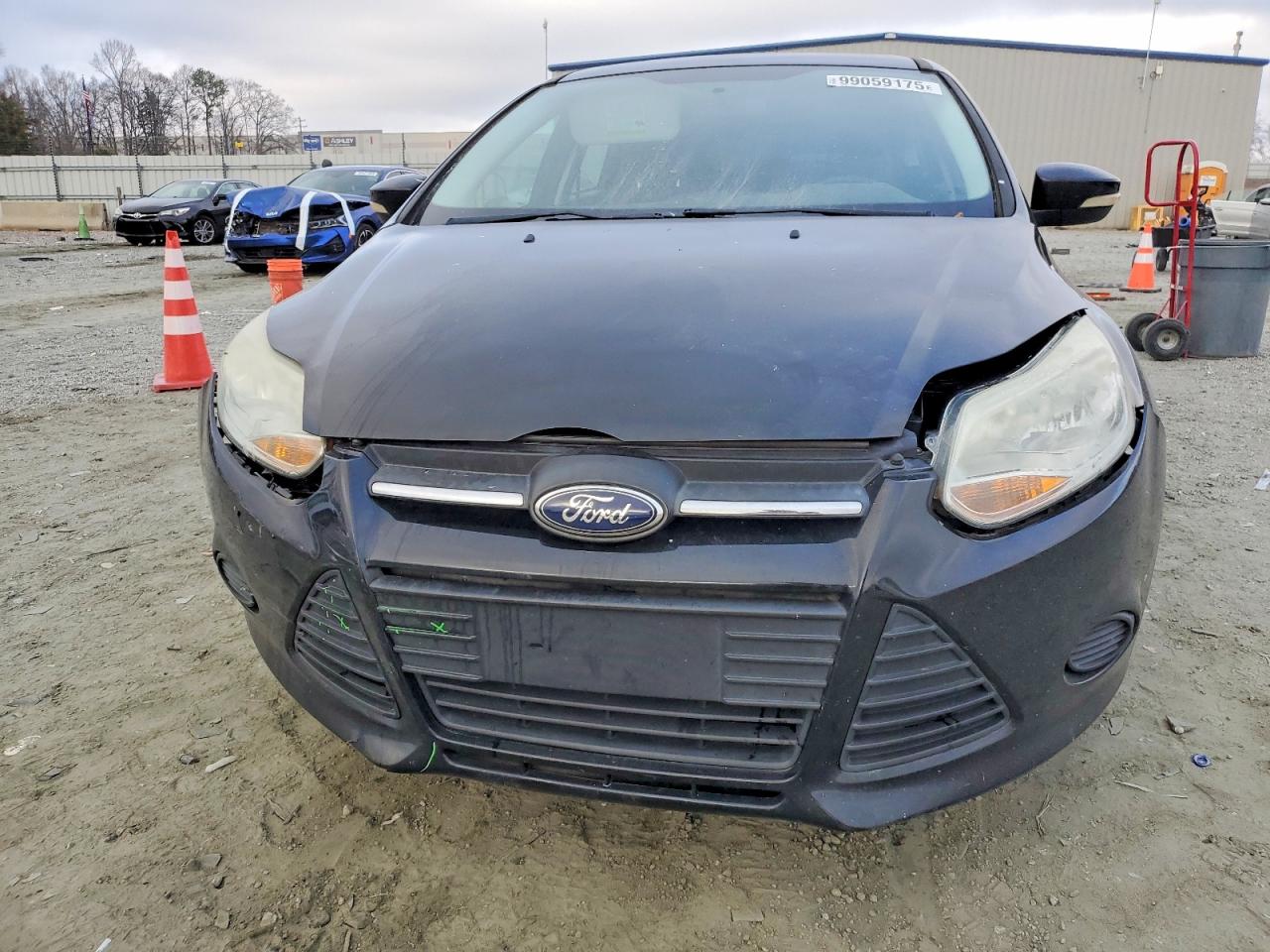 2013 FORD FOCUS SE photo 5