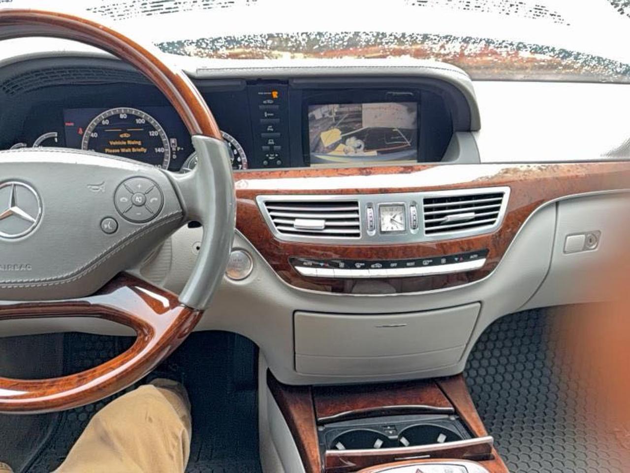 2010 MERCEDES-BENZ S 550 photo 17