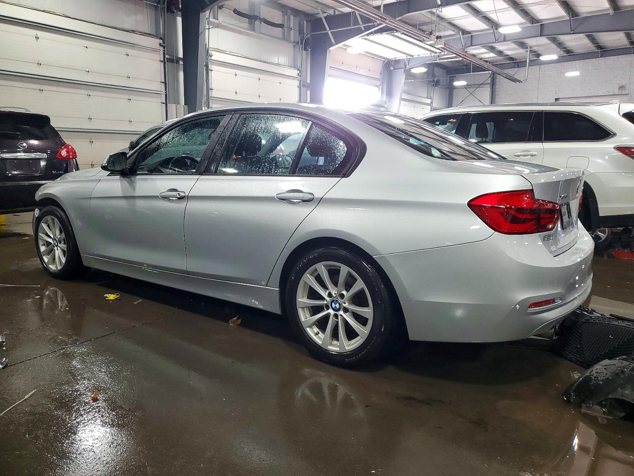 2017 BMW 320 XI photo 2