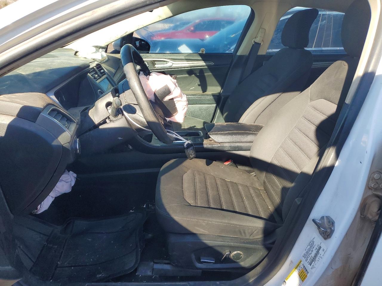 2018 FORD FUSION SE photo 7