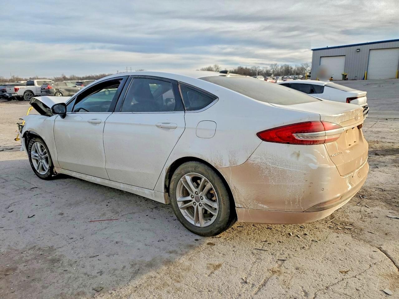 2018 FORD FUSION SE photo 2