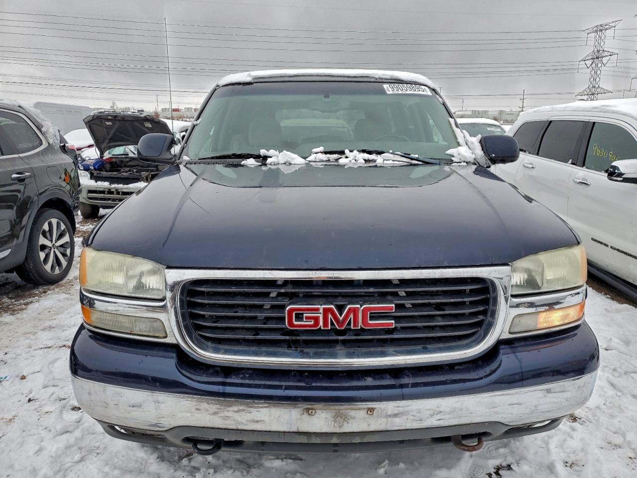 2004 GMC YUKON photo 5