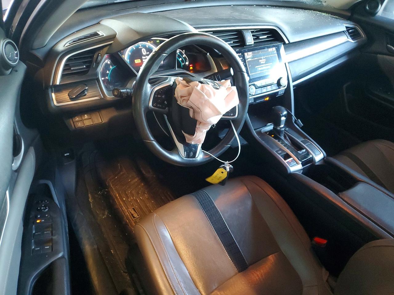 2020 HONDA CIVIC EXL photo 8