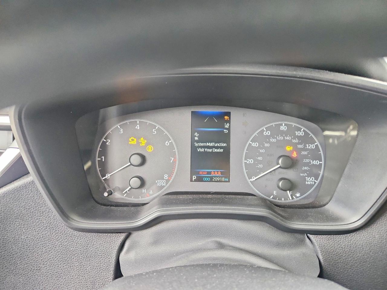 2025 TOYOTA COROLLA LE photo 17