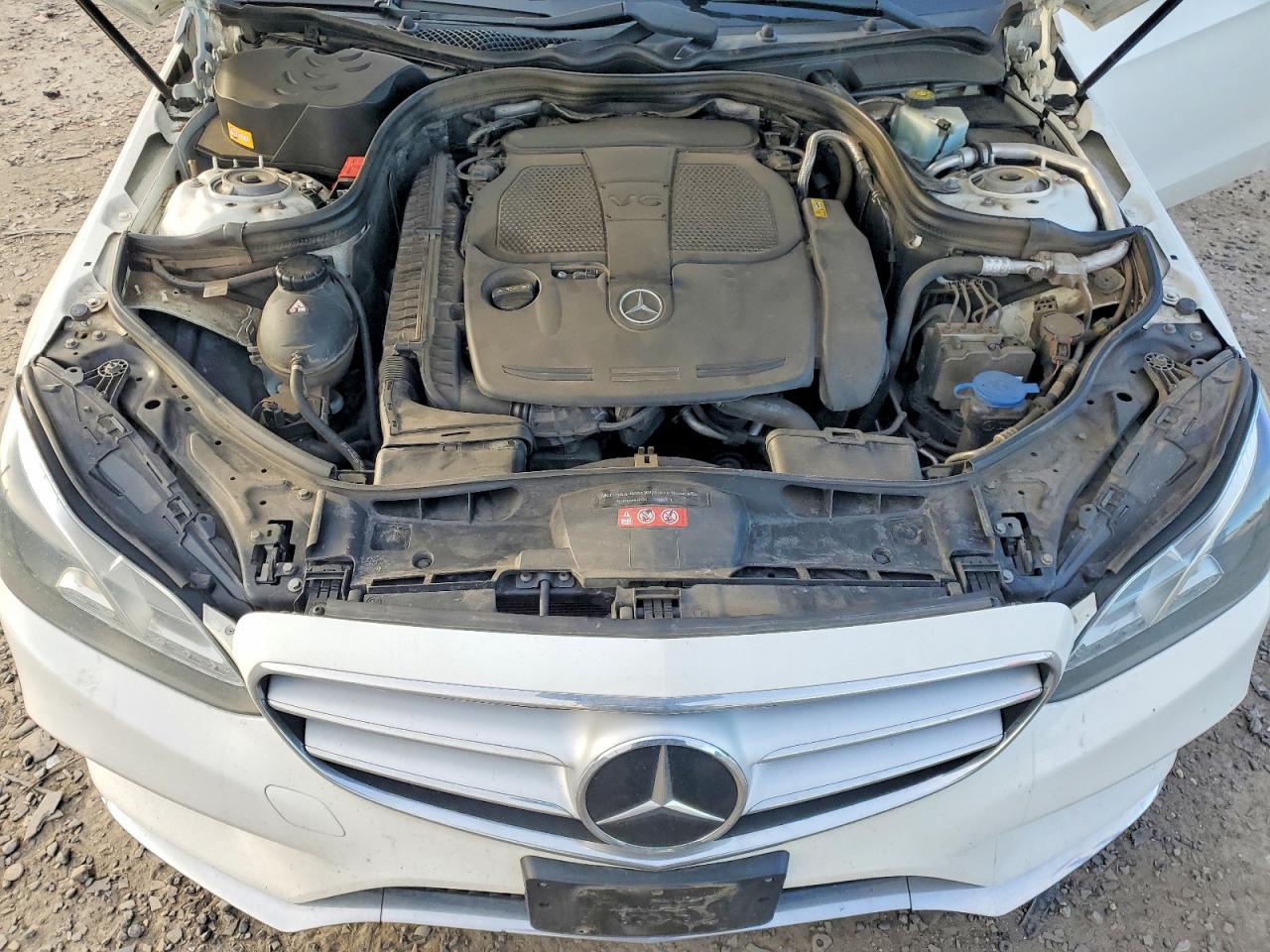 2014 MERCEDES-BENZ E 350 4MATIC photo 11