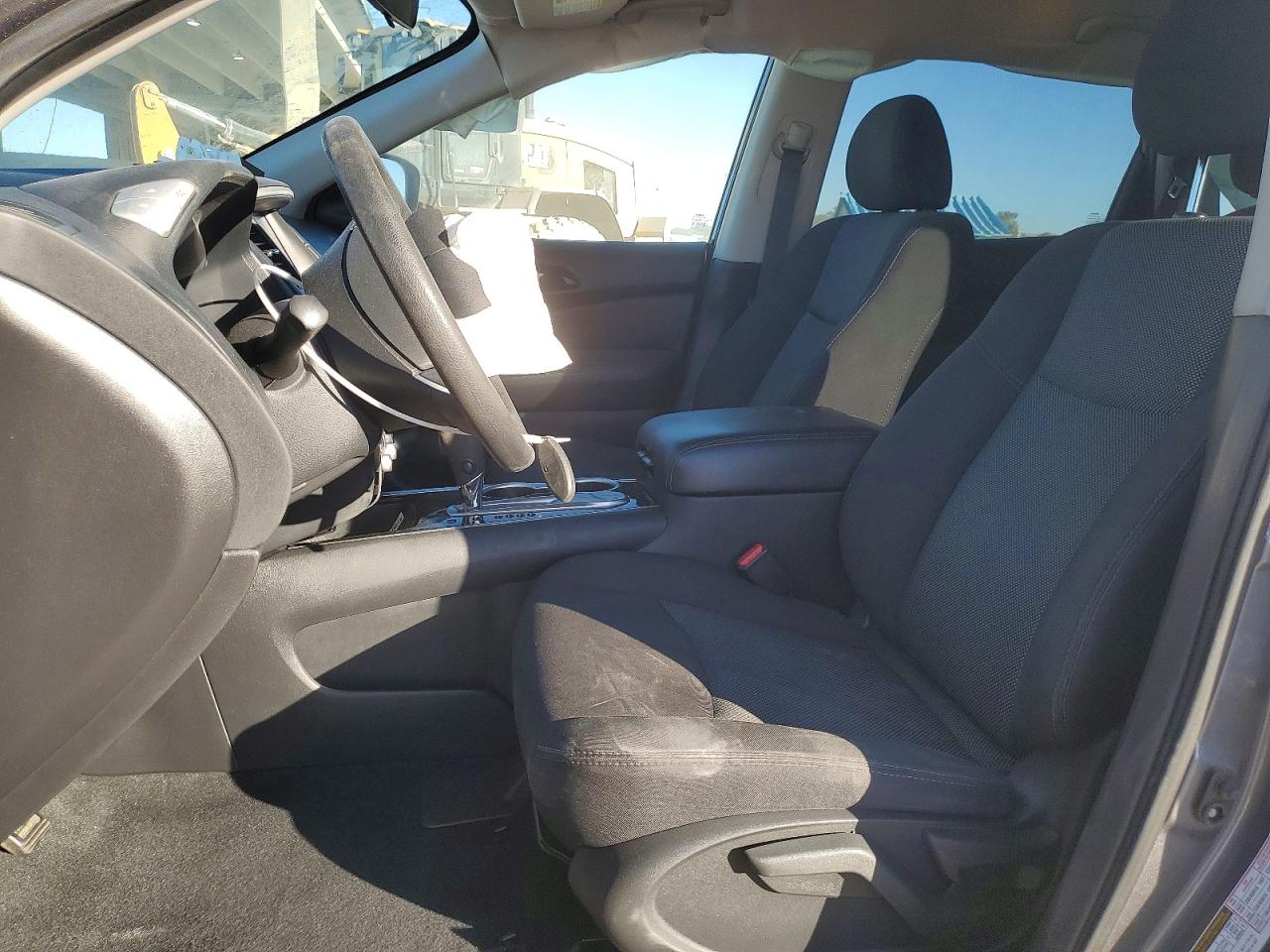 2020 NISSAN PATHFINDER S photo 7