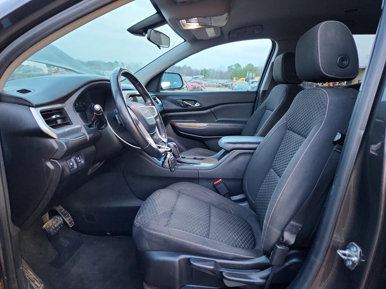 2019 GMC ACADIA SLE photo 7