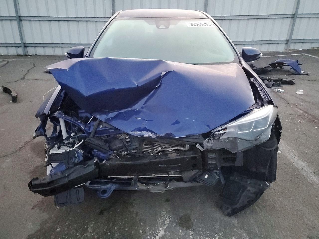 2019 TOYOTA COROLLA SE photo 5