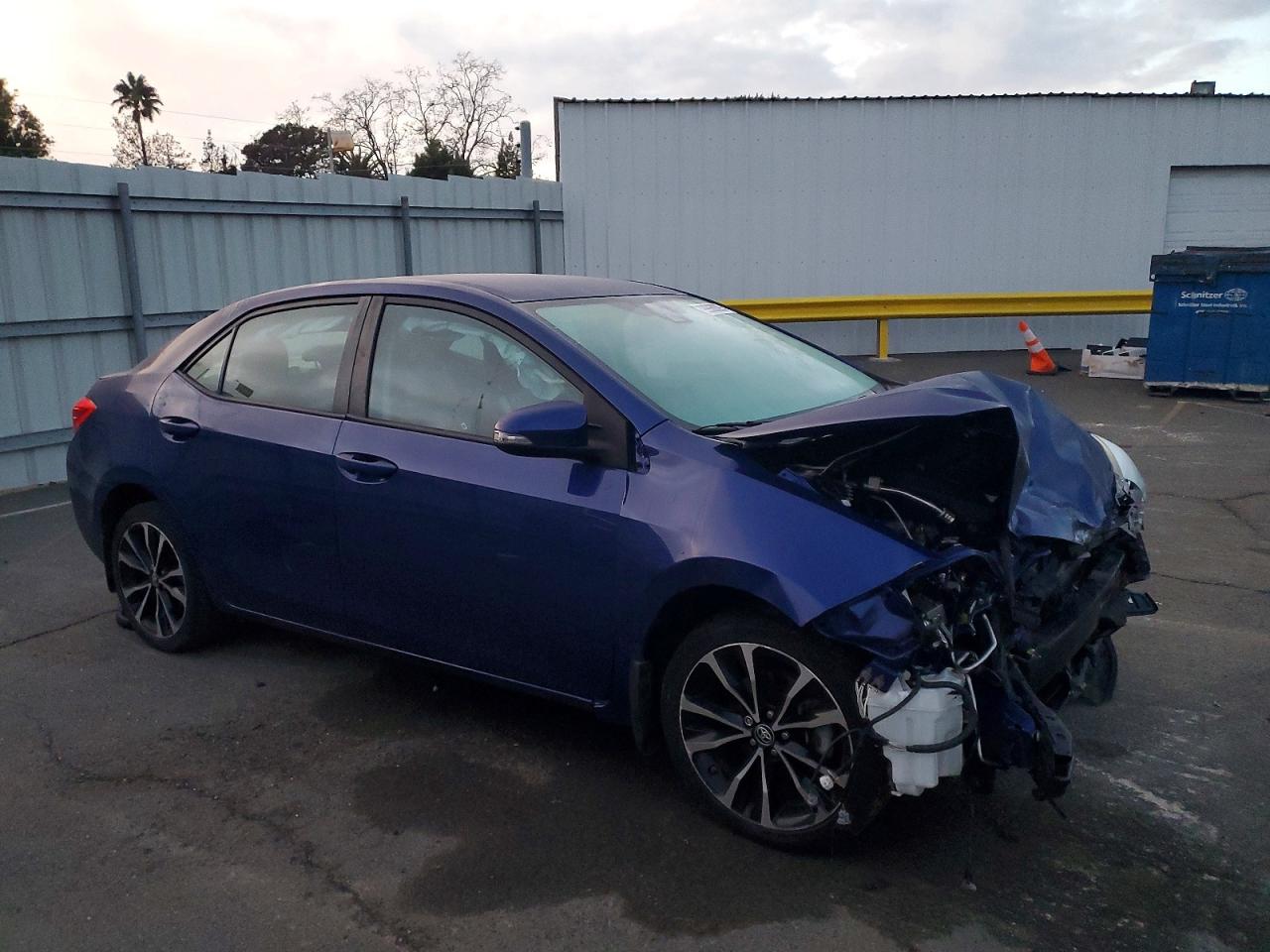 2019 TOYOTA COROLLA SE photo 4