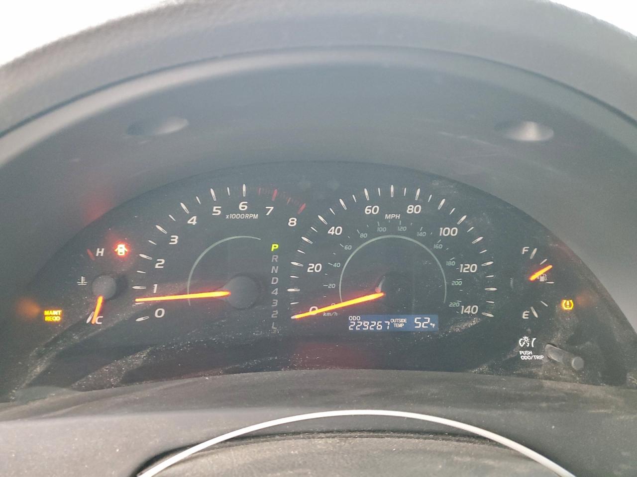 2009 TOYOTA CAMRY BASE photo 9