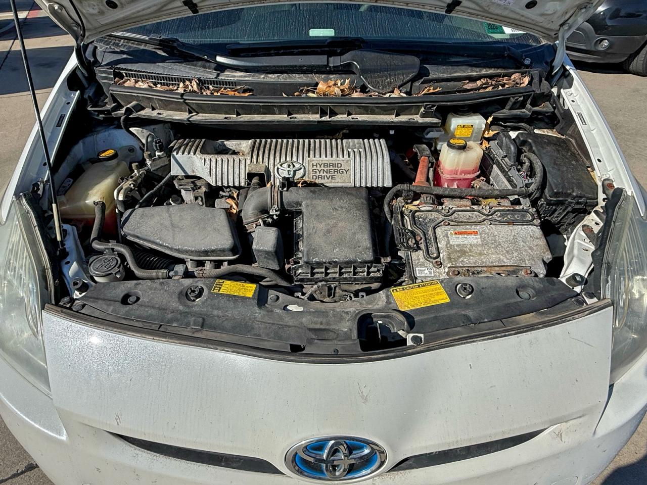 2010 TOYOTA PRIUS photo 7