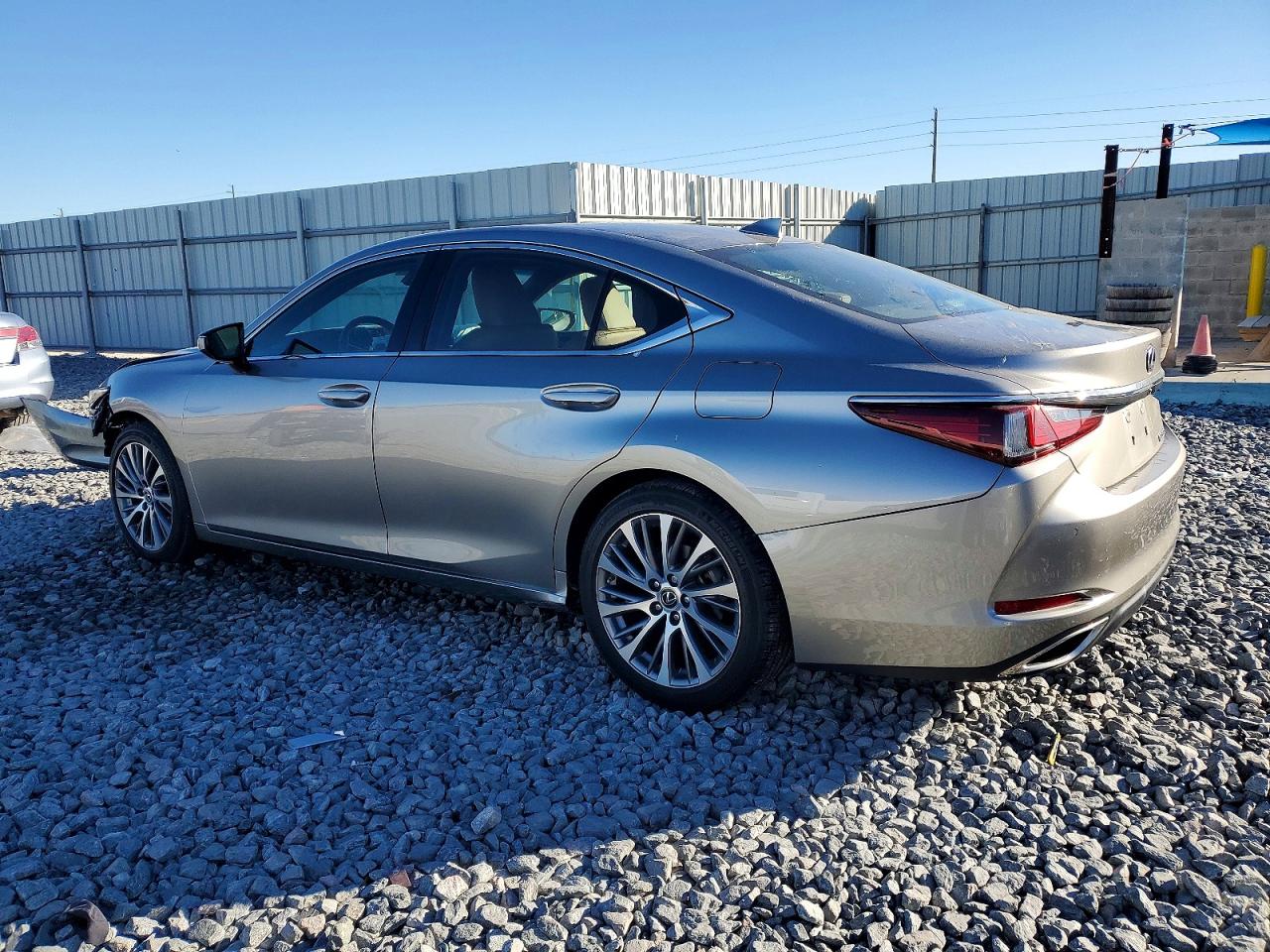 2021 LEXUS ES 350 BASE photo 2